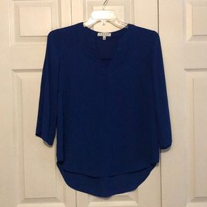 3/4 sleeve blue top